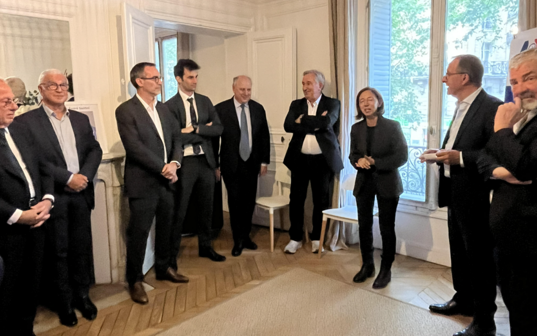 Hommage du MNEL à André Santini